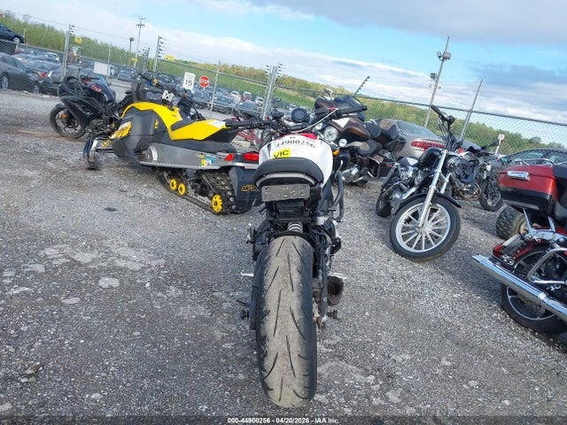 44900256 :رقم المزاد ، JYARN47EXMA003081 vin ، 2021 Yamaha Xsr900 مزاد بيع