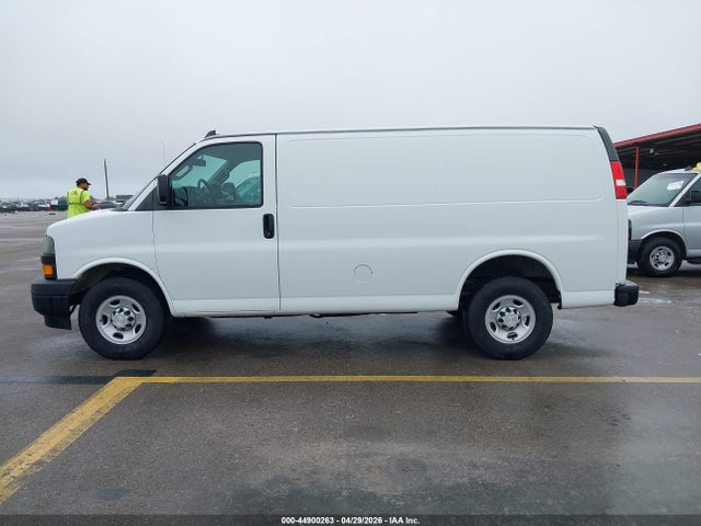 1GCWGAFG7J1315759 Chevrolet Express 2500 Work Van