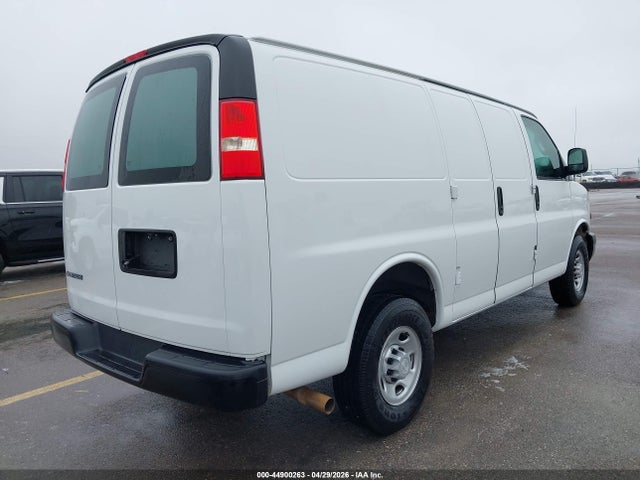 1GCWGAFG7J1315759 Chevrolet Express 2500 Work Van
