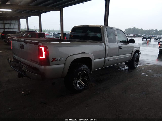 2004 Chevrolet Silverado 1500 Z71 მანქანა იყიდება აუქციონზე, vin: 1GCEK19T34E201709, აუქციონის ნომერი: 44900262