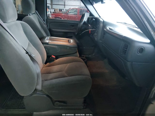 2004 Chevrolet Silverado 1500 Z71 მანქანა იყიდება აუქციონზე, vin: 1GCEK19T34E201709, აუქციონის ნომერი: 44900262