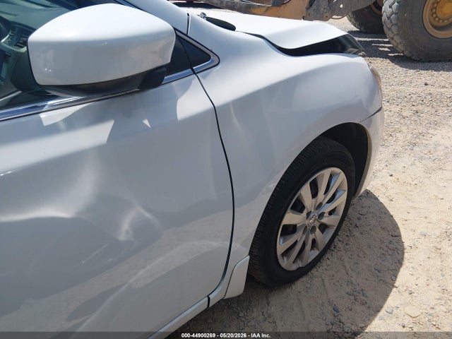 Aukcja sprzedaży 2015 Nissan Sentra S, vin: 3N1AB7AP4FY353006, numer aukcji: 44900269