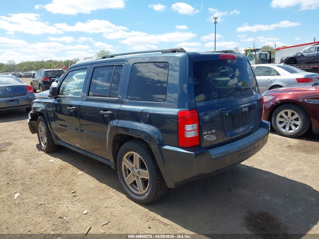 Продажа на аукционе авто 2008 Jeep Patriot Sport, vin: 1J8FF28W88D515824, номер лота: 44900275