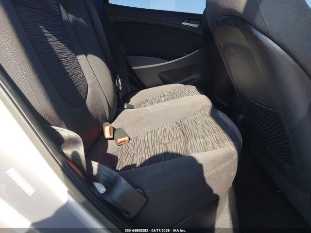44900282 :رقم المزاد ، KMHCT5AE8HU338547 vin ، 2017 Hyundai Accent Se مزاد بيع