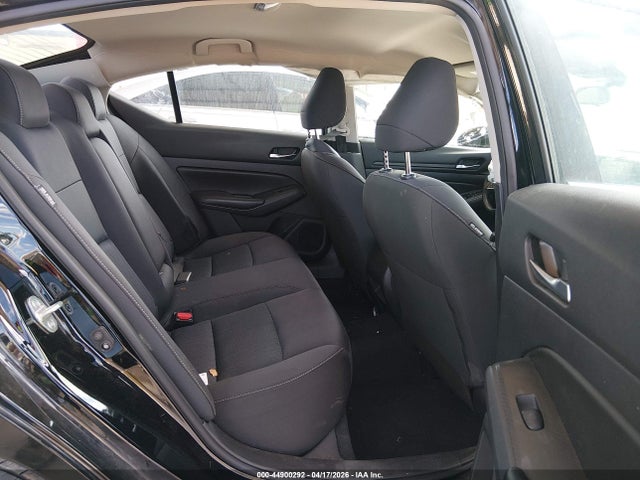 44900292 :رقم المزاد ، 1N4BL4BV8NN385002 vin ، 2022 Nissan Altima S Fwd مزاد بيع