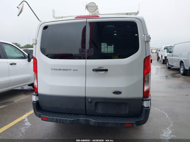 Ford Transit-150 2018 1FTYE1YM0JKB42405 Image 16