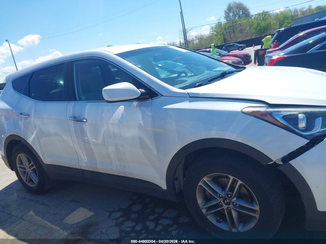 Aukcja sprzedaży 2017 Hyundai Santa Fe Sport 2.4l, vin: 5NMZT3LB1HH016815, numer aukcji: 44900304