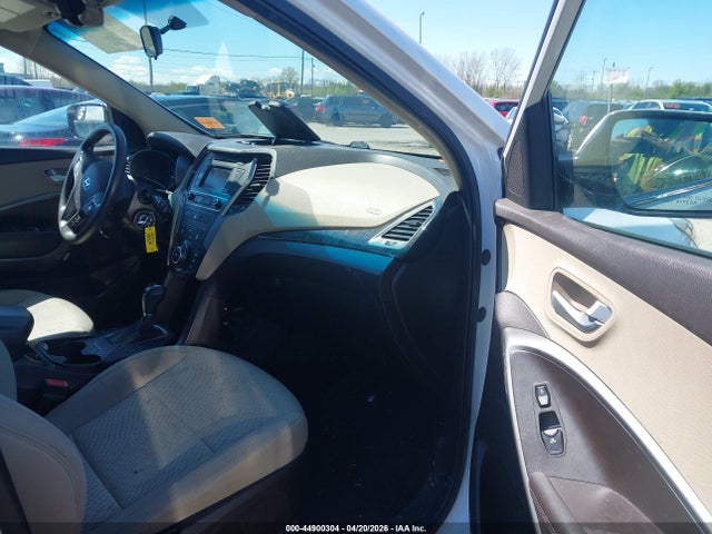 Aukcja sprzedaży 2017 Hyundai Santa Fe Sport 2.4l, vin: 5NMZT3LB1HH016815, numer aukcji: 44900304