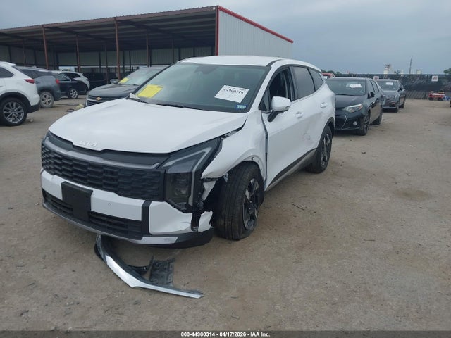 Auction sale of the 2026 Kia Sportage Lx, vin: 5XYK23DF5TG400105, lot number: 44900314
