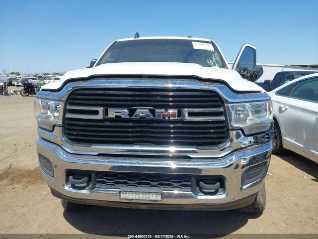44900318 :رقم المزاد ، 3C6UR5DL9KG618996 vin ، 2019 Ram 2500 Big Horn  4x4 6'4 Box مزاد بيع