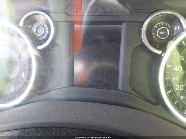 44900318 :رقم المزاد ، 3C6UR5DL9KG618996 vin ، 2019 Ram 2500 Big Horn  4x4 6'4 Box مزاد بيع