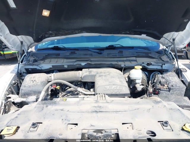 1C6RR6KG7HS768737 RAM 1500 Tradesman 4x2 5&#039;7 Box