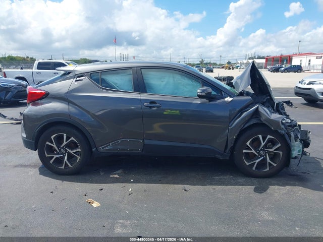 2018 Toyota C-hr Xle მანქანა იყიდება აუქციონზე, vin: NMTKHMBX3JR049130, აუქციონის ნომერი: 44900345