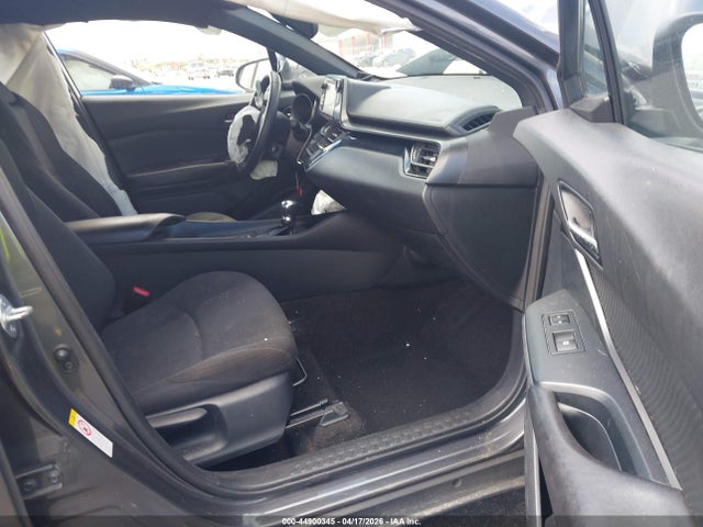 2018 Toyota C-hr Xle მანქანა იყიდება აუქციონზე, vin: NMTKHMBX3JR049130, აუქციონის ნომერი: 44900345