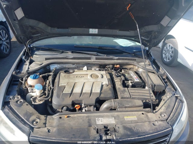 44900367 :رقم المزاد ، 3VWLL7AJ9DM419419 vin ، 2013 Volkswagen Jetta 2.0l Tdi مزاد بيع