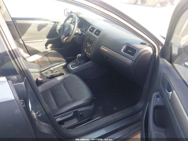 44900367 :رقم المزاد ، 3VWLL7AJ9DM419419 vin ، 2013 Volkswagen Jetta 2.0l Tdi مزاد بيع