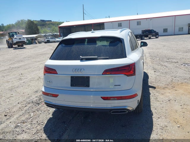 Продаж на аукціоні авто 2023 Audi Q5 Premium Plus 45 Tfsi S Line Quattro, vin: WA1EAAFY6P2161631, номер лоту: 44900368