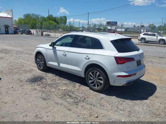 Продаж на аукціоні авто 2023 Audi Q5 Premium Plus 45 Tfsi S Line Quattro, vin: WA1EAAFY6P2161631, номер лоту: 44900368