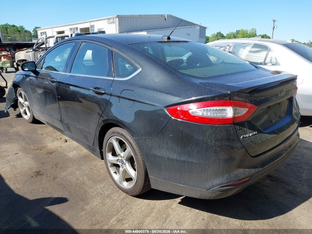 44900375 :رقم المزاد ، 3FA6P0H73FR189555 vin ، 2015 Ford Fusion Se مزاد بيع