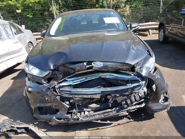 44900375 :رقم المزاد ، 3FA6P0H73FR189555 vin ، 2015 Ford Fusion Se مزاد بيع