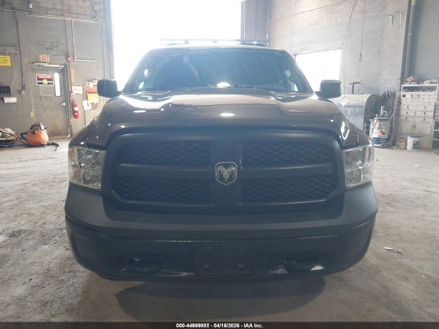 Продажа на аукционе авто 2019 Ram 1500 Classic Tradesman  4x4 6'4 Box, vin: 1C6RR7FG0KS645577, номер лота: 44900381