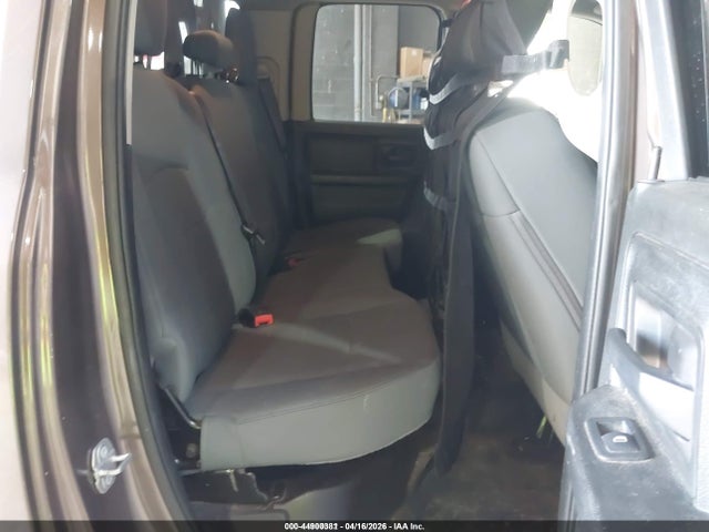 Продажа на аукционе авто 2019 Ram 1500 Classic Tradesman  4x4 6'4 Box, vin: 1C6RR7FG0KS645577, номер лота: 44900381