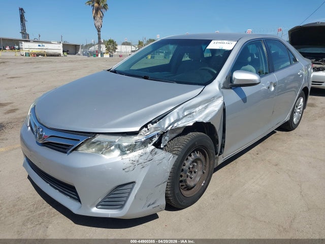 Toyota CAMRY LE 2014 4T1BF1FK9EU416288 Image 2