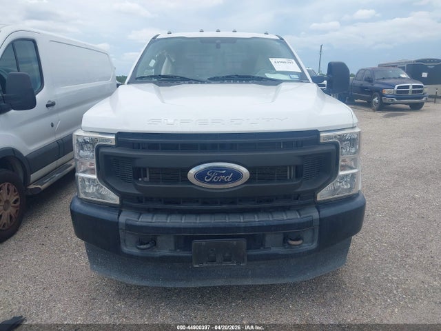 Ford F-350 Chassis Xl 2021 1FD8W3HT2MED43785 Image 12