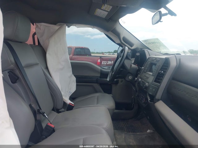 Ford F-350 Chassis Xl 2021 1FD8W3HT2MED43785 Image 6