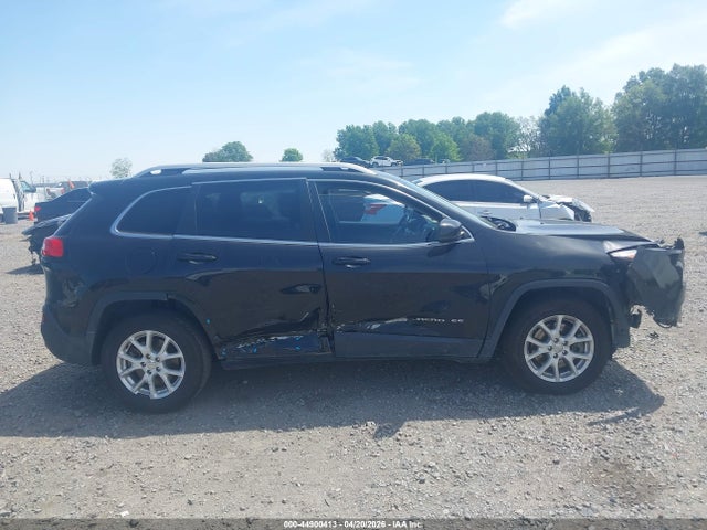 Продажа на аукционе авто 2015 Jeep Cherokee Latitude, vin: 1C4PJMCS9FW614521, номер лота: 44900413