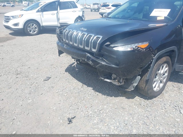Продажа на аукционе авто 2015 Jeep Cherokee Latitude, vin: 1C4PJMCS9FW614521, номер лота: 44900413