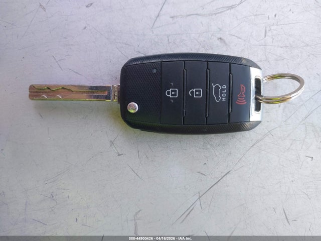 KNDJP3A54H7468764 KIA SOUL +
