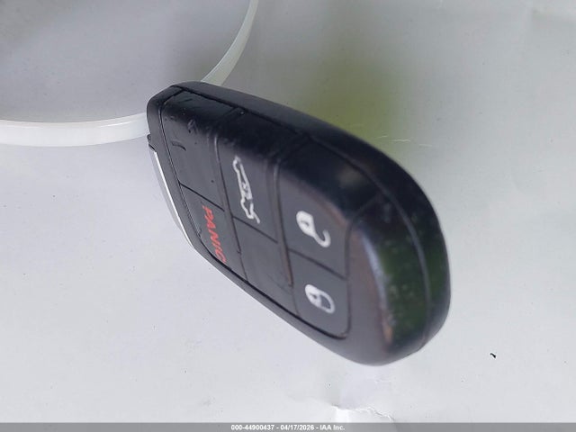 Продажа на аукционе авто 2015 Dodge Challenger R/t, vin: 2C3CDZAT3FH914203, номер лота: 44900437