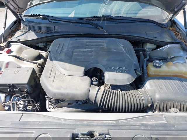 Auction sale of the 2014 Chrysler 300, vin: 2C3CCAAG0EH289006, lot number: 44900442