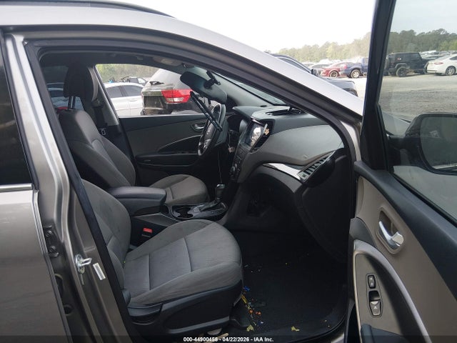 44900458 :رقم المزاد ، 5XYZU3LB0FG238556 vin ، 2015 Hyundai Santa Fe Sport 2.4l مزاد بيع