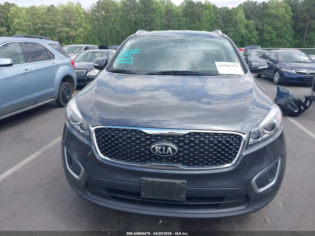 Продаж на аукціоні авто 2017 Kia Sorento 2.4l Lx, vin: 5XYPGDA32HG296722, номер лоту: 44900479