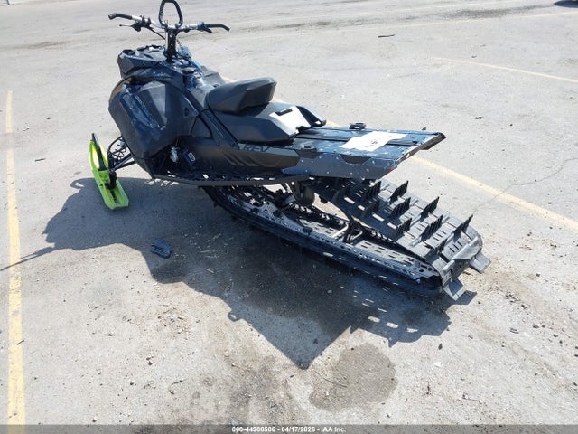 Ski-Doo Snowmobile 2020 2BPSCFLF9LV000289 Image 3