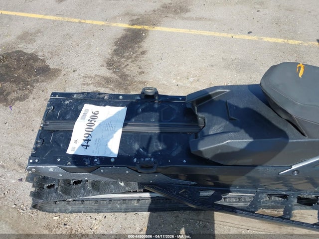 Ski-Doo Snowmobile 2020 2BPSCFLF9LV000289 Image 8