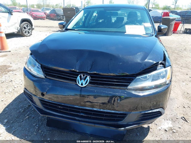 Продаж на аукціоні авто 2014 Volkswagen Jetta 2.0l S, vin: 3VW2K7AJXEM320382, номер лоту: 44900515