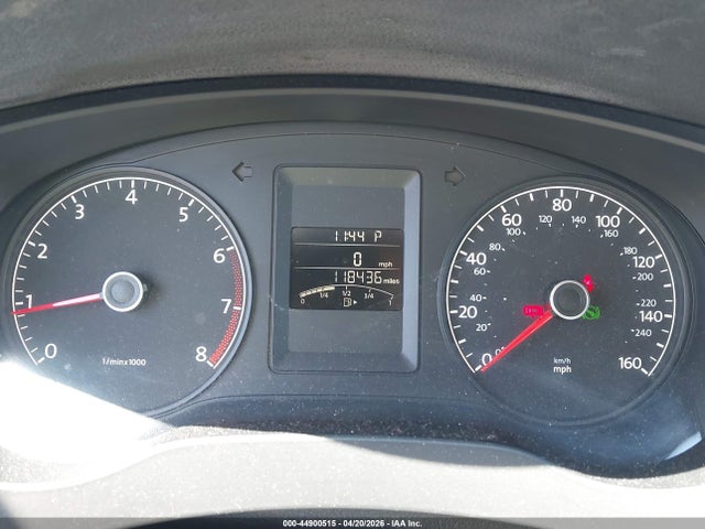 Продаж на аукціоні авто 2014 Volkswagen Jetta 2.0l S, vin: 3VW2K7AJXEM320382, номер лоту: 44900515