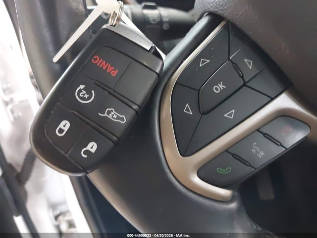 44900533 :رقم المزاد ، 1C4RJFAG3GC364988 vin ، 2016 Jeep Grand Cherokee 75th Anniversary مزاد بيع