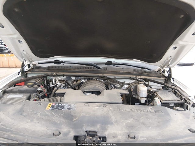 1GNSKGEC1JR324772 Chevrolet Suburban Ls