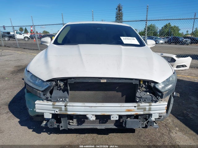 44900548 :رقم المزاد ، 3FA6P0LU3DR157411 vin ، 2013 Ford Fusion Hybrid Se مزاد بيع