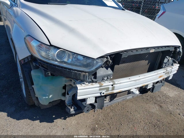 44900548 :رقم المزاد ، 3FA6P0LU3DR157411 vin ، 2013 Ford Fusion Hybrid Se مزاد بيع