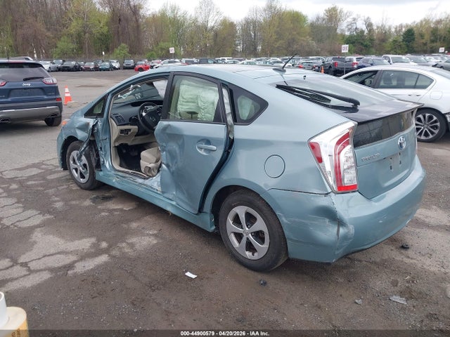 44900579 :رقم المزاد ، JTDKN3DU3F1916635 vin ، 2015 Toyota Prius Three مزاد بيع
