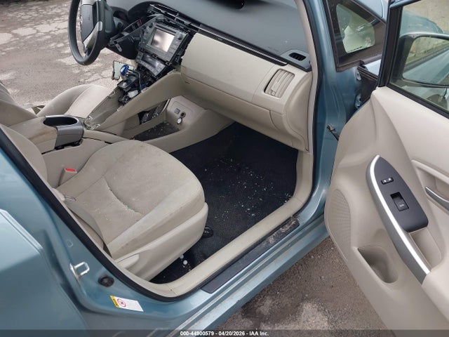 44900579 :رقم المزاد ، JTDKN3DU3F1916635 vin ، 2015 Toyota Prius Three مزاد بيع