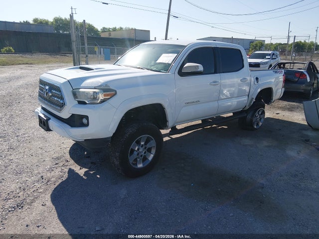 Продаж на аукціоні авто 2016 Toyota Tacoma Trd Sport, vin: 5TFCZ5AN8GX006284, номер лоту: 44900597