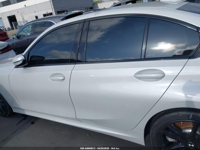WBA5R7C57KAJ81037 BMW 330i Xdrive