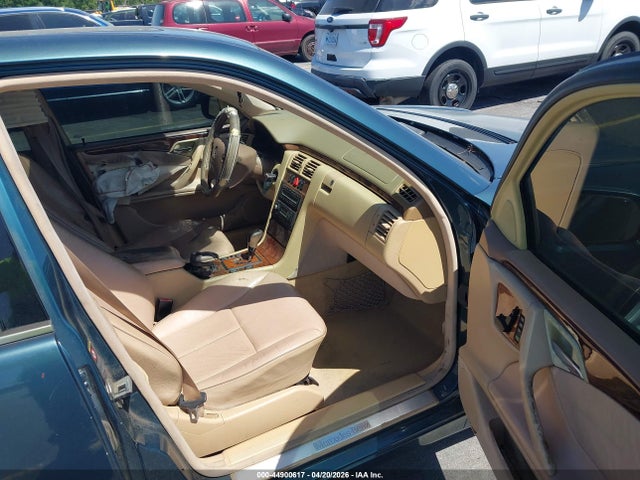 44900617 :رقم المزاد ، WDBJF70J01B204256 vin ، 2001 Mercedes-benz E 430 مزاد بيع