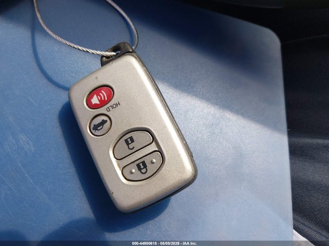44900618 :رقم المزاد ، JTNBB46K273018510 vin ، 2007 Toyota Camry Hybrid مزاد بيع